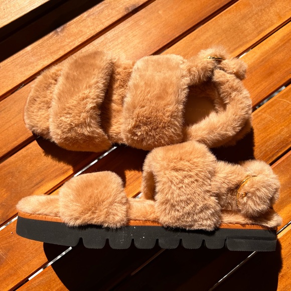 NWT Stuart Weitzman fluffy shoes Size 8 - Picture 8 of 13